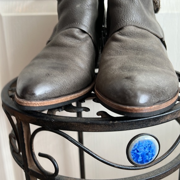 Dolce Vita Marley Gray Distressed Zip Booties - Picture 5 of 10